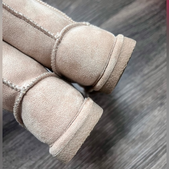 Cupcake couture Lil Comfy Champagne color boots toddler size 7 - Picture 6 of 10